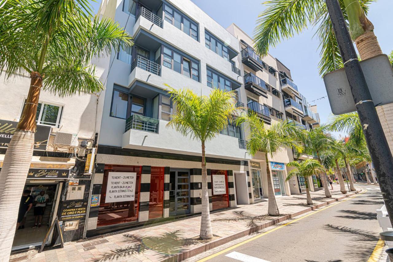Luxury Holidays Suites, Playa De Los Cristianos Los Cristianos  Exterior foto
