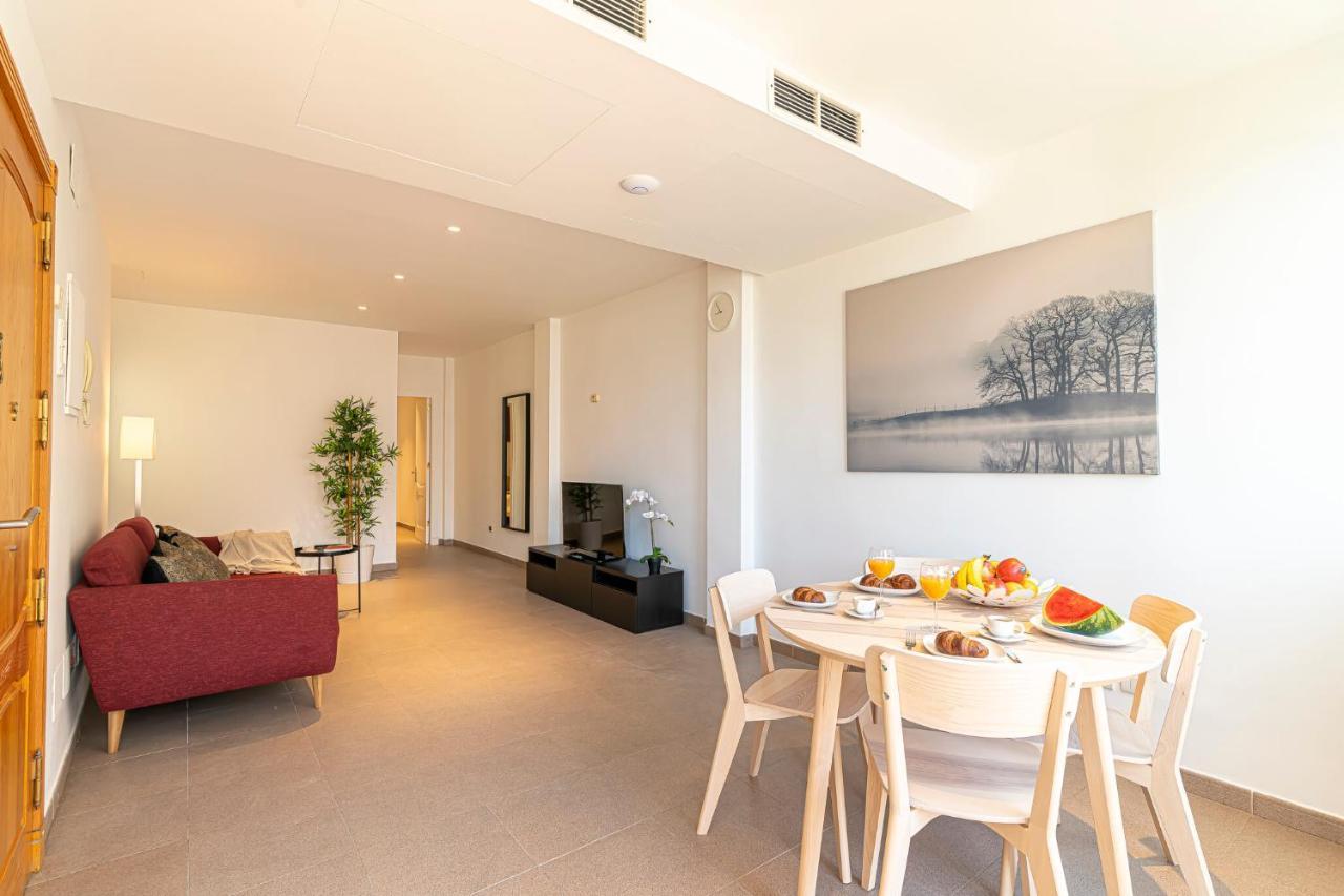 Luxury Holidays Suites, Playa De Los Cristianos Los Cristianos  Exterior foto