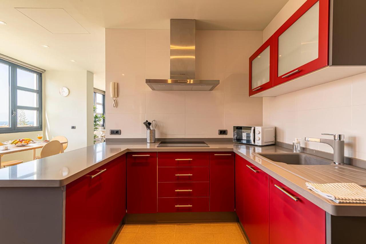 Luxury Holidays Suites, Playa De Los Cristianos Los Cristianos  Exterior foto